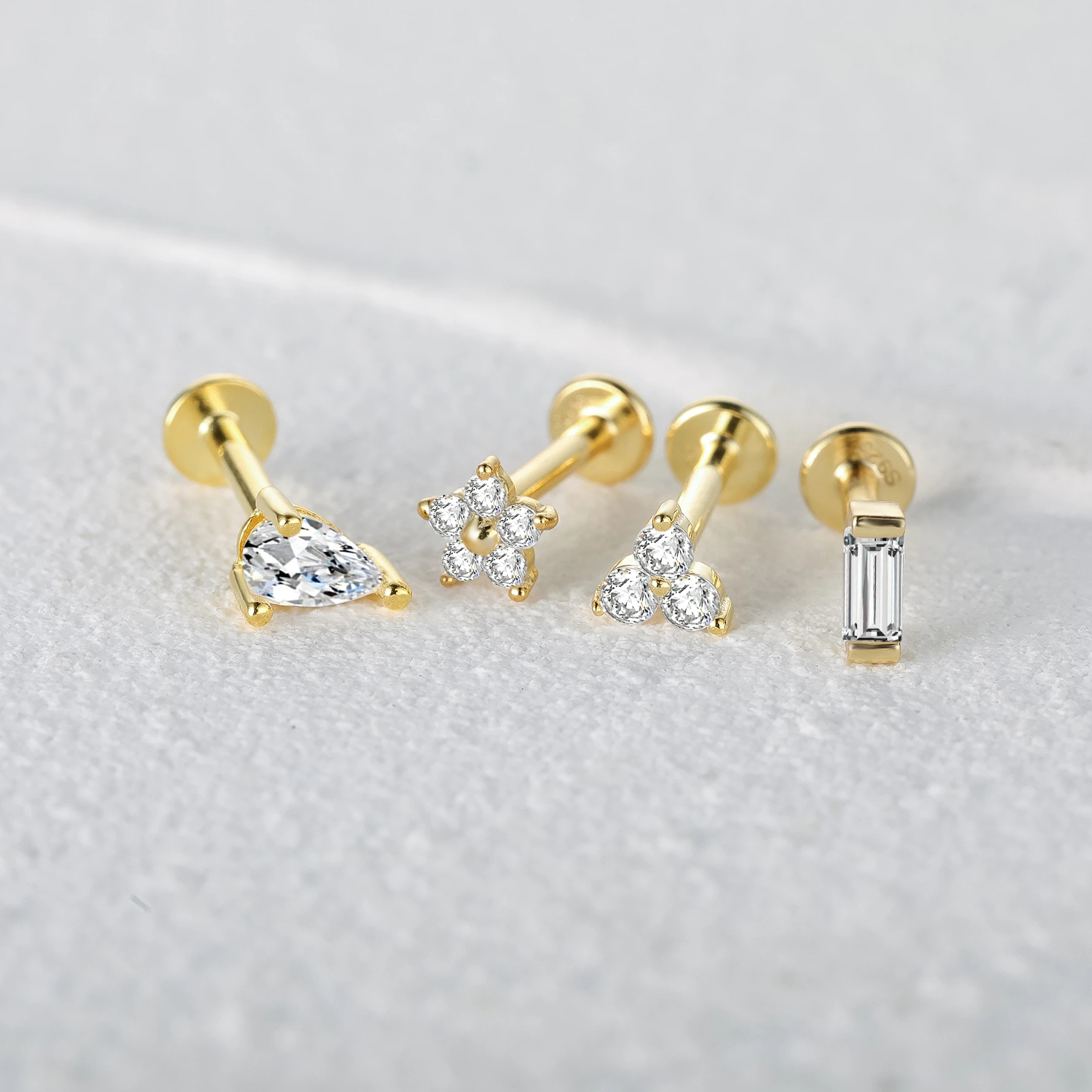Helix Cartilage Ring - Aide 925 Sterling Silver Zircon Star