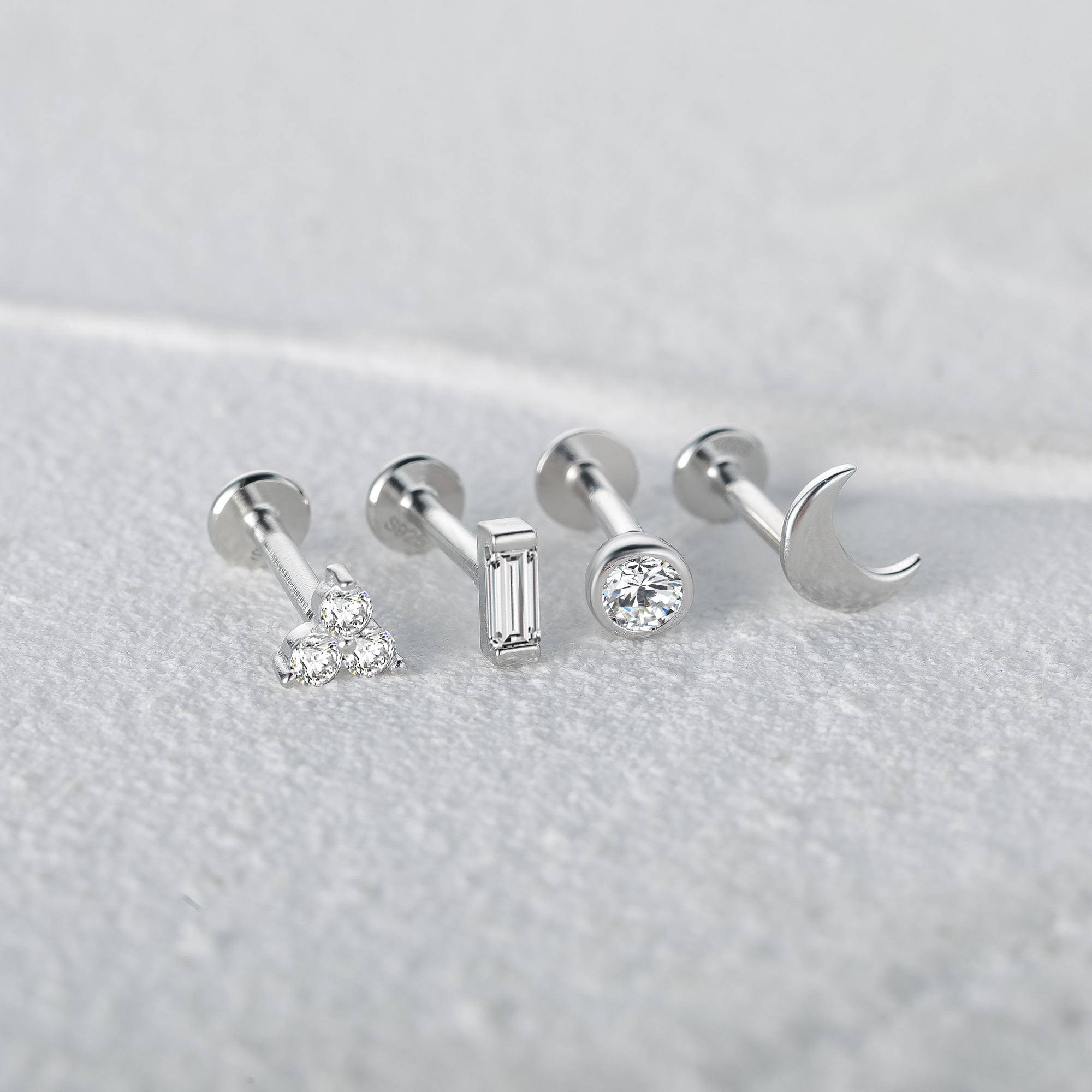Aide 925 Sterling Silver Zirco - Helix Cartilage Ring avaliação e preço