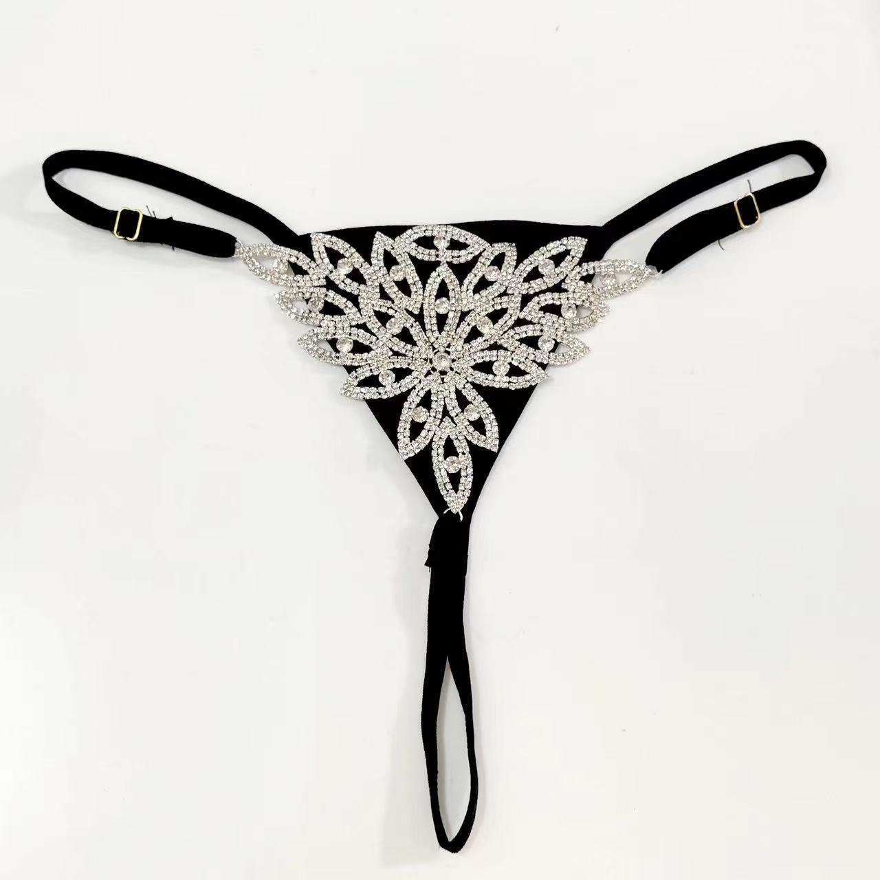 New Simple Devil's Eye Diamond - Body Jewelry Charms avaliação e preço